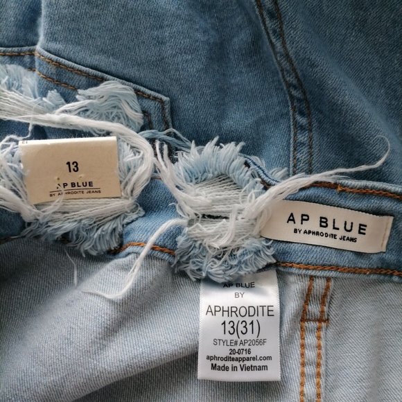 NWT AP Blue By Aphrodite Jeans Womens Distressed Flared Denim Size 13 (31) - Picture 5 of 7